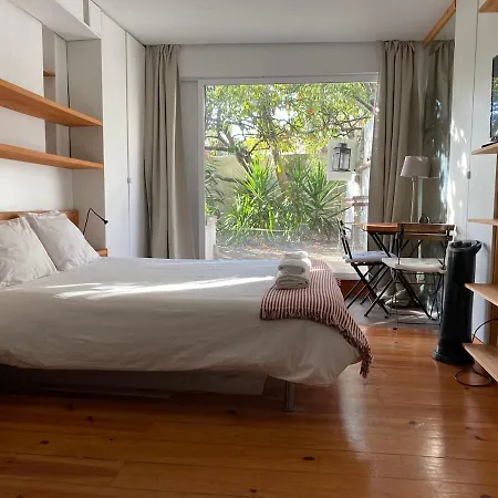 Cozy With Private Terrace Apartment